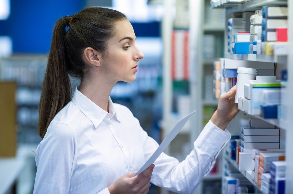 Pharmacy Technician Skills Checklist: Essential Competencies for Success